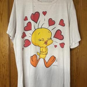 Thrashed Looney Tunes Tweety Bird tee cartoon